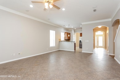 1020647.15808 Spotted Saddle Circle - Li