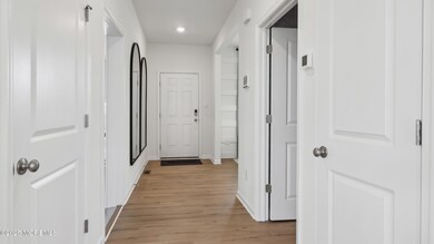 14 Dahlia Ct, Berkeley Township, NJ 08721 - photo 4