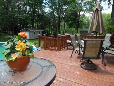 16 Regina Dr, Mountain Top, PA 18707 - photo 4