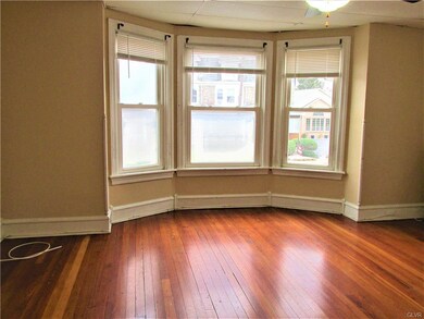 622 W Broad St, Bethlehem, PA 18018 - photo 2