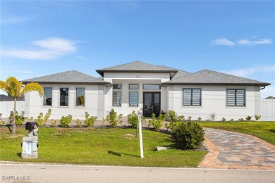 Luxurious style home with roof with shingles, a fr
