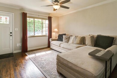 family room 2