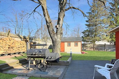 130 Princeton Rd, Nashua, NH 03064 - photo 3