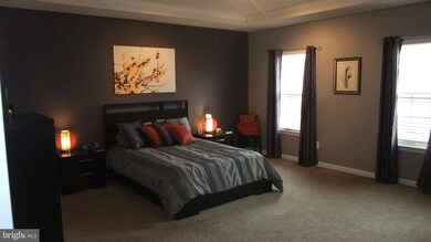 2714 Sheffield Hill Way unit 215, Woodbridge, VA 22191 - photo 4