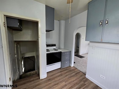 1806 Avenue G, Scottsbluff, NE 69361 - photo 6