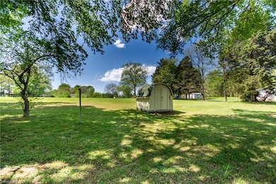 501 US Highway 21, Statesville, NC 28625 - photo 7