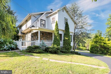 131 Wegman Rd, Reading, PA 19606 - photo 6