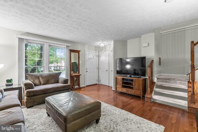 7957 Brightmeadow Ct, Ellicott City, MD 21043 - photo 6