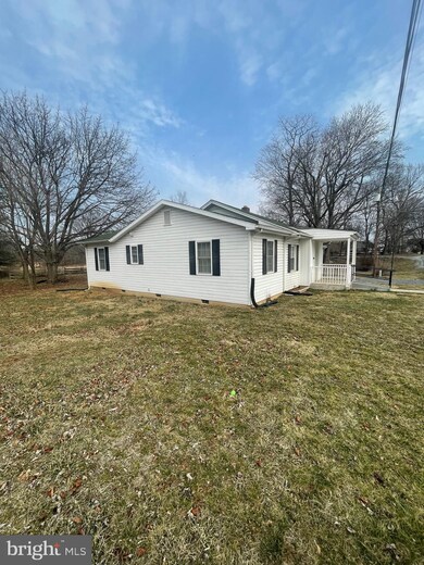 51 Monument Ln, Bunker Hill, WV 25413 - photo 6