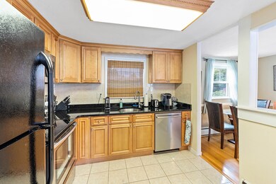 44 Sunflower Rd, Holbrook, MA 02343 - photo 4