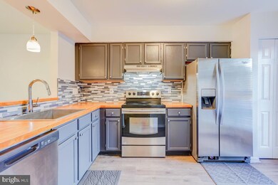 20503 Summersong Ln, Germantown, MD 20874 - photo 4