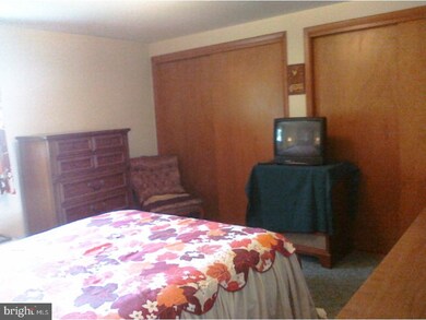 40 Frankford Ave, Tamaqua, PA 18252 - photo 7