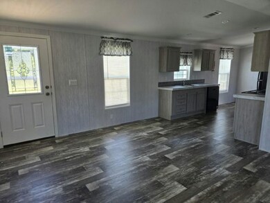 1311 U S 92 unit 117, Auburndale, FL 33823 - photo 3