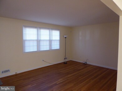 12820 Crisfield Rd, Silver Spring, MD 20906 - photo 7
