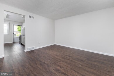 435 1/2 Cook Ave, Paulsboro, NJ 08066 - photo 4