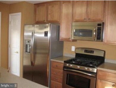 11113 Wortham Crest Cir unit 25, Manassas, VA 20109 - photo 5