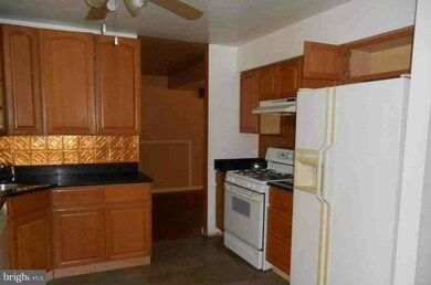 9521 Farewell Rd, Columbia, MD 21045 - photo 5