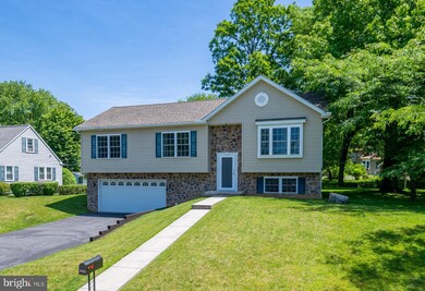 3009 Elm Rd, Reading, PA 19605 - photo 2