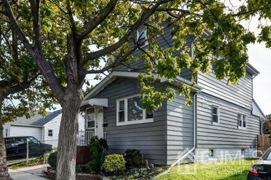 98 Longfellow St, Carteret, NJ 07008 - photo 2