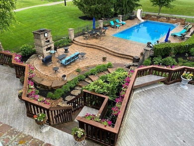 760 Count Fleet Dr, Union, KY 41091 - photo 4