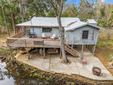 1532 Cedar St NE, Steinhatchee, FL 32359 - photo 6