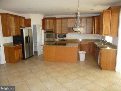 10902 Sasha Blvd, Hagerstown, MD 21742 - photo 6