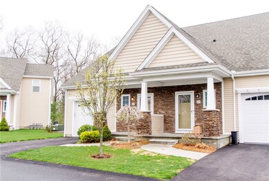 12 Nicole Cir unit A, Smithfield, RI 02917 - photo 2