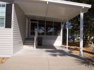 101 W Saint Johns Way, Apollo Beach, FL 33572 - photo 5