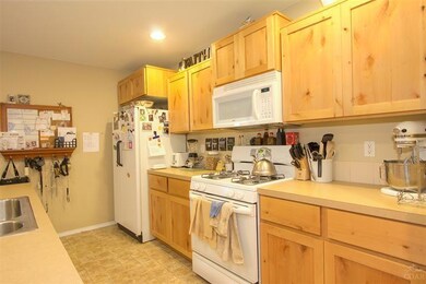 20569 Sun Meadow Way, Bend, OR 97702 - photo 4