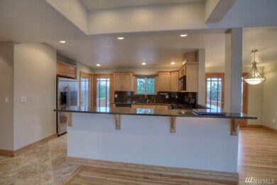 1811 S 233rd St, Des Moines, WA 98198 - photo 2