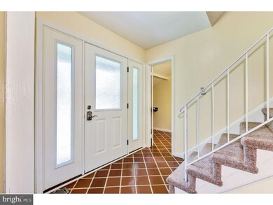 3 Ursinia Ct, Mount Laurel, NJ 08054 - photo 2