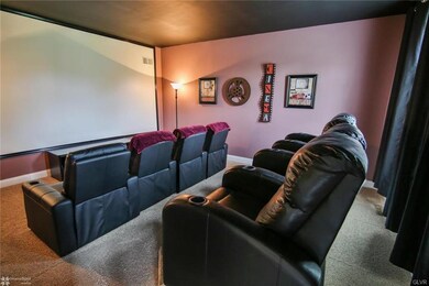 5699 Reppert Ln, Allentown, PA 18106 - photo 7