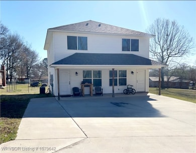 518 N Coker St unit A & B, Greenwood, AR 72936 - photo 2