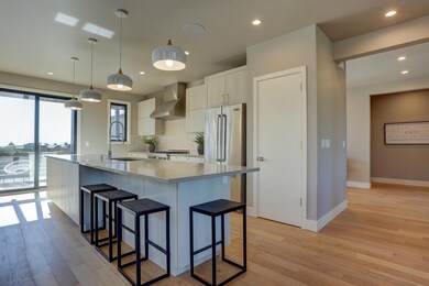 19175 Gateway Loop-6