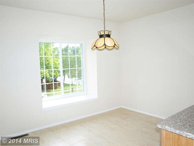 9805 Rainleaf Ct, Columbia, MD 21046 - photo 2