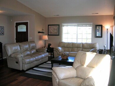 901 NW Regent Dr, Grants Pass, OR 97526 - photo 5