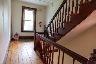 201 Roxbury St, Keene, NH 03431 - photo 4