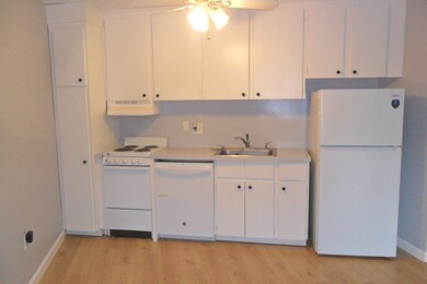 147 Turner Rd unit 114, Holliston, MA 01746 - photo 6
