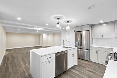 16 Oak St unit 1, Weehawken, NJ 07086 - photo 2