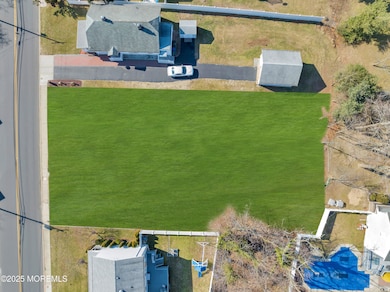 365 W Park Ave, Oakhurst, NJ 07755 - photo 3