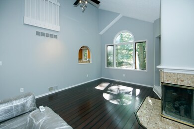7478 10th St-105