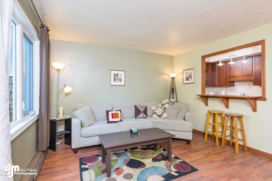 Updated Living Room_Kristian 005-FULL