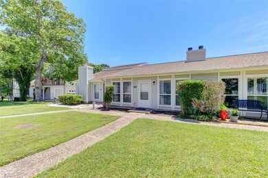 59 Hideaway Dr, Friendswood, TX 77546 - photo 4