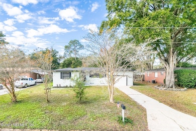 4020 Barmer Dr, Jacksonville, FL 32210 - photo 3