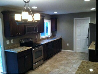 86 Southampton Dr, Willingboro, NJ 08046 - photo 3