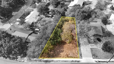 TBD E Common St Lot 8b, New Braunfels, TX 78130 - photo 3