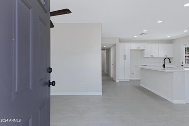 6702 E Boise St-8