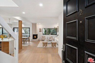 234 S Tower Dr unit 2, Beverly Hills, CA 90211 - photo 2