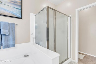 canary master bath 5