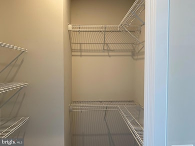 2000 Clarendon Blvd unit 704, Arlington, VA 22201 - photo 7